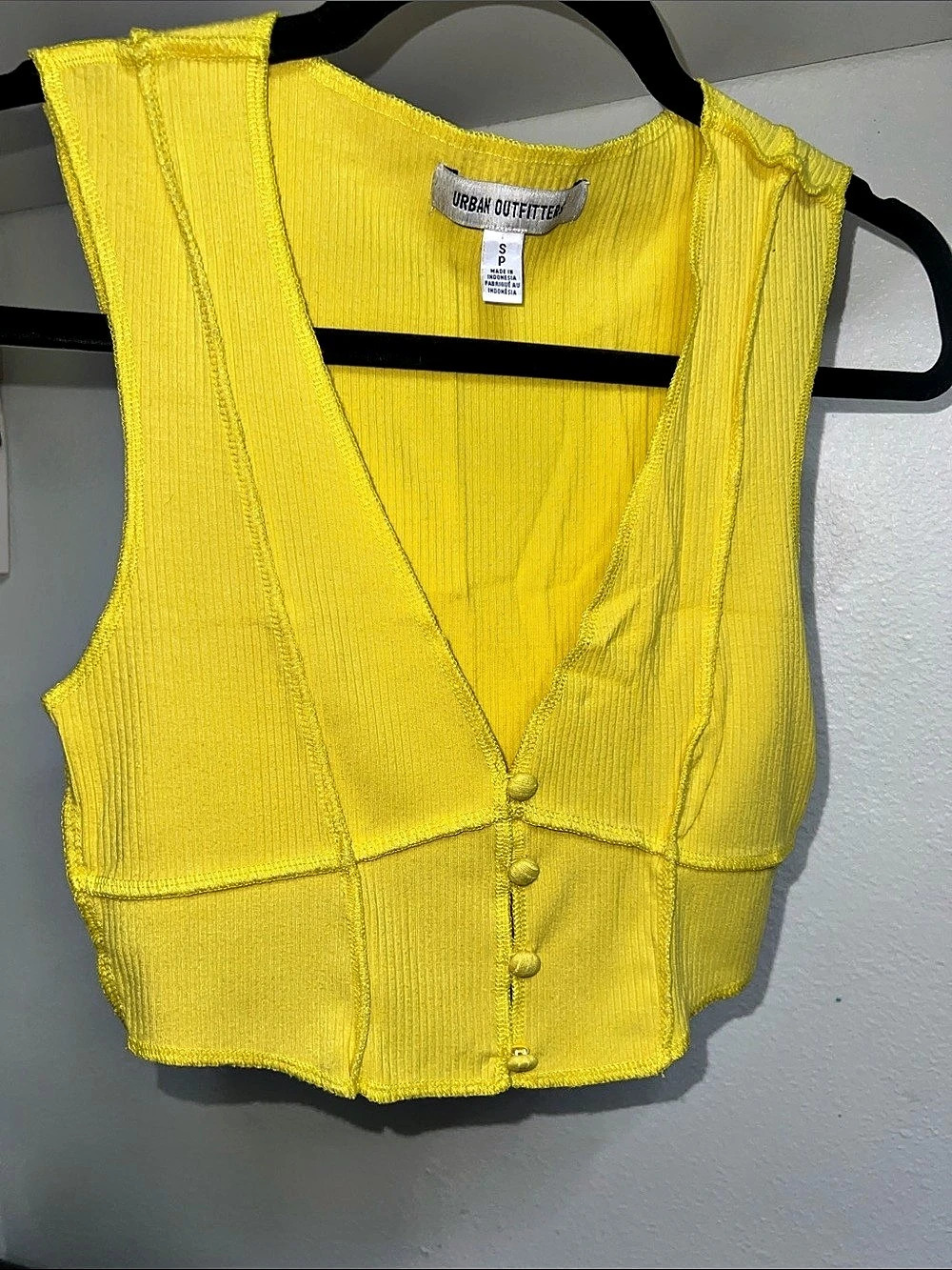 Urban Outfitters Yellow Button Front Tank Top Size Small